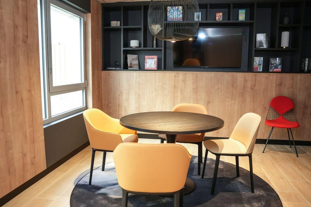 Ibis Paris Gare Montparnasse Catalogne Hotell Exteriör bild