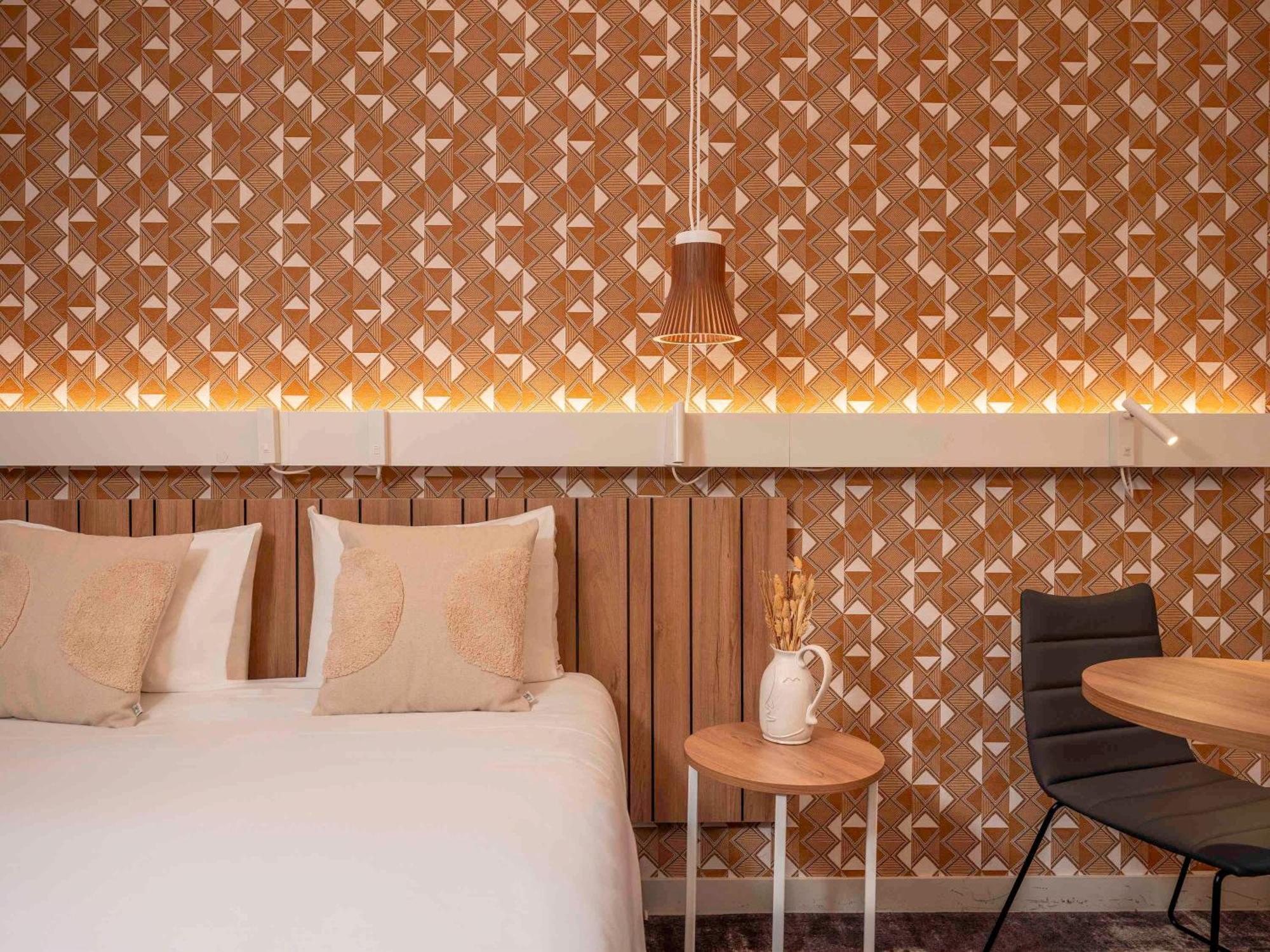 Ibis Paris Gare Montparnasse Catalogne Hotell Exteriör bild