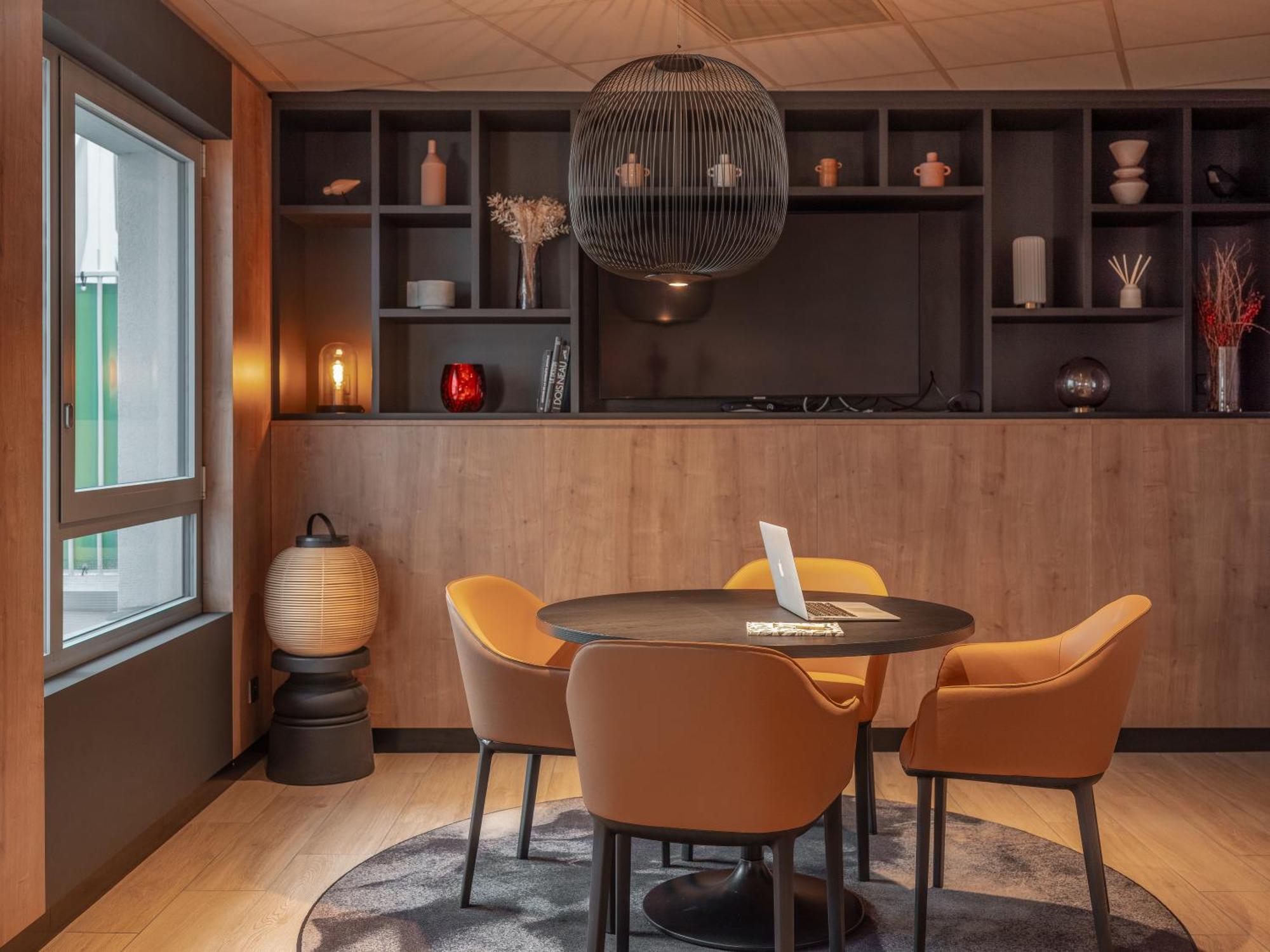 Ibis Paris Gare Montparnasse Catalogne Hotell Exteriör bild