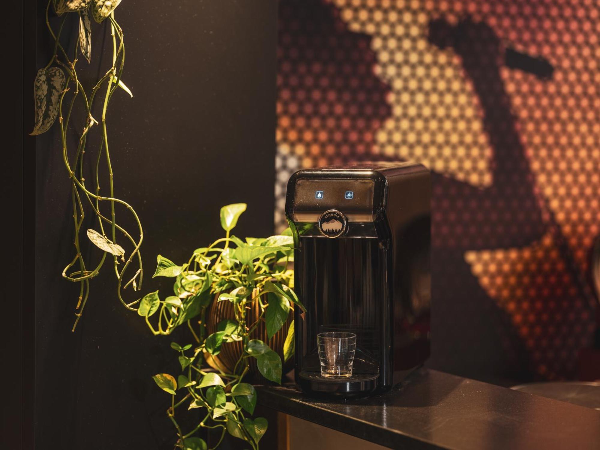 Ibis Paris Gare Montparnasse Catalogne Hotell Exteriör bild