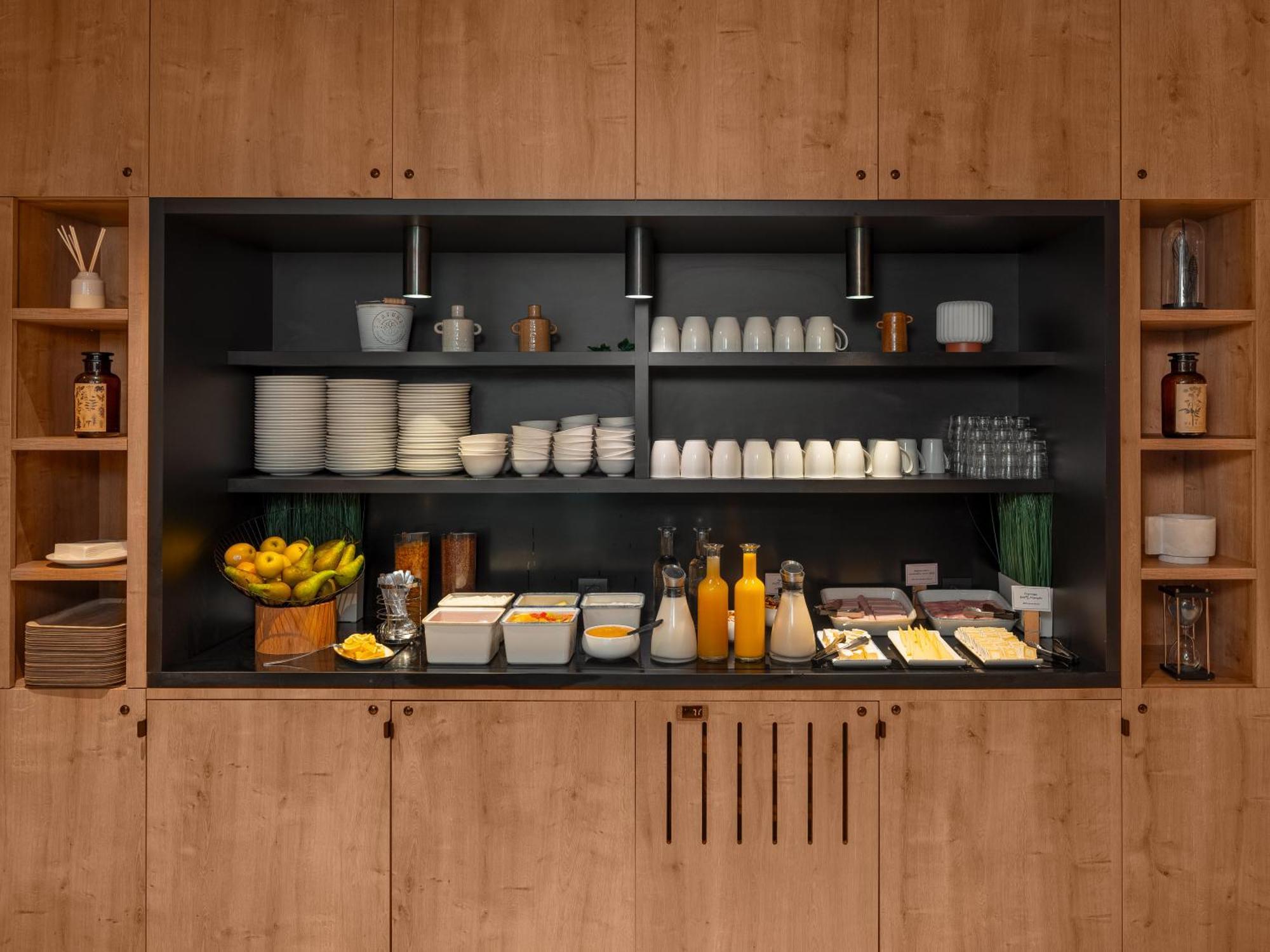 Ibis Paris Gare Montparnasse Catalogne Hotell Exteriör bild